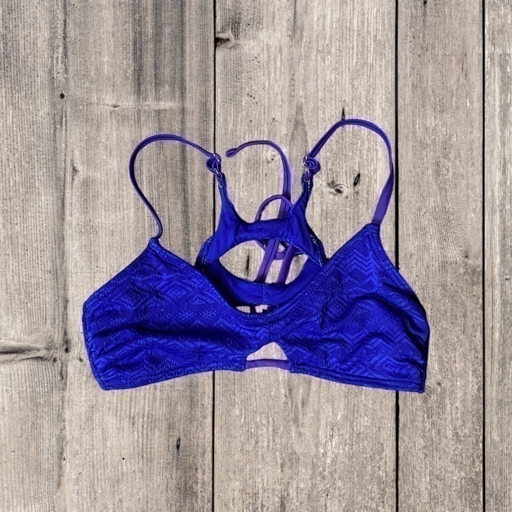 Xhilaration Cutout Bikini Top Purple XS